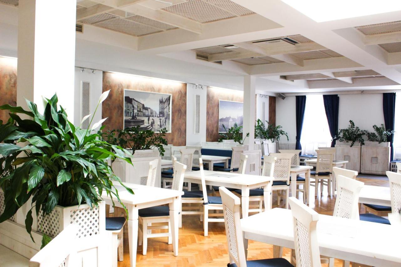 Hotel Slavia Svitavy Exterior foto
